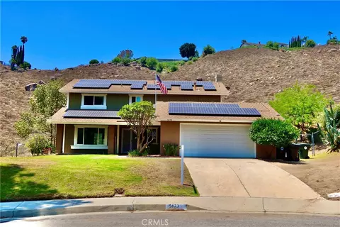 5873 Winncliff Dr, Jurupa Valley, CA 92509