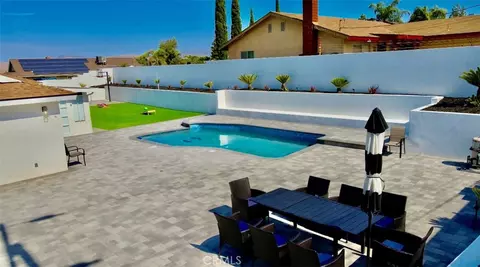 7401 Liberty Ave, Corona, CA 92881
