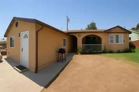 829 Foxworth Ave, La Puente, CA 91744