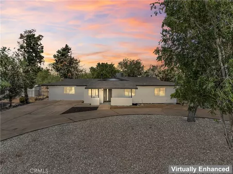 10352 Lincoln Ave, Hesperia, CA 92345