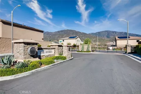 6425 N Cava Ln, San Bernardino, CA 92407
