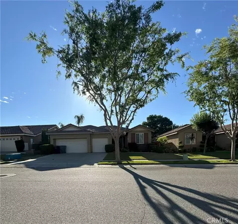 1256 Sunburst Dr, Beaumont, CA 92223