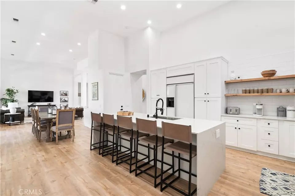 Kitchen - 56610 Muirfield, La Quinta, CA 92253 photo 1 of 5