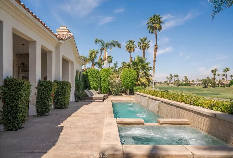 Exterior - 56610 Muirfield, La Quinta, CA 92253 photo 5 of 8