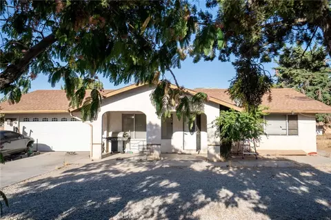 Exterior - 7323 Oakwood Ave, Hesperia, CA 92345 photo 1 of 1