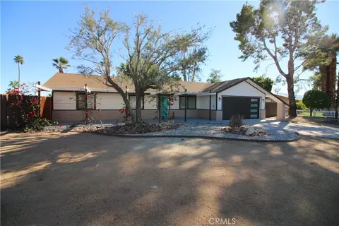 2200 N Carillo Rd, Palm Springs, CA 92262