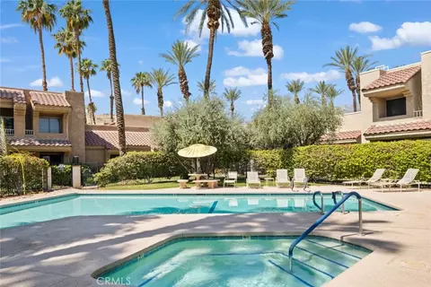 2700 Lawrence Crossley Rd #52, Palm Springs, CA 92264
