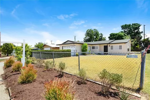19435 Chaparral St, Rialto, CA 92376