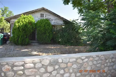 28986 Merris St, Highland, CA 92346