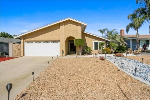 1477 Winston Ct, Upland, CA 91786