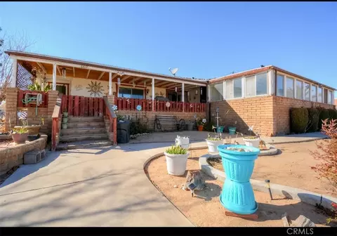 8412 Glendale Ave, Hesperia, CA 92345