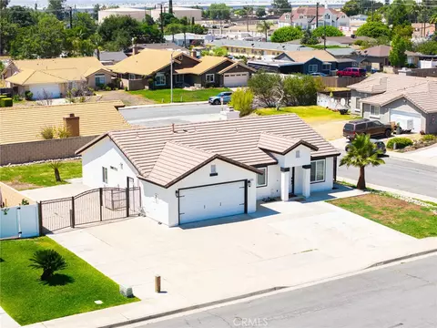 1421 Wildflower St, Rialto, CA 92377