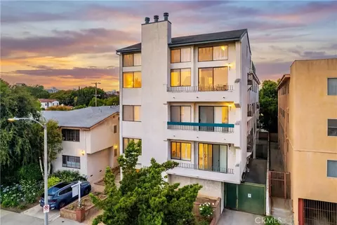 2008 S Bentley Ave #5, Los Angeles, CA 90025