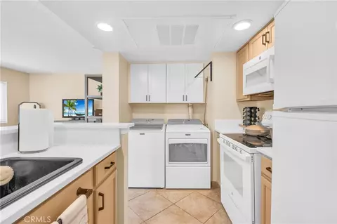 3647 Oak Creek Dr #C, Ontario, CA 91761