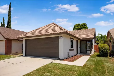 7077 Iris Pl, Rancho Cucamonga, CA 91739