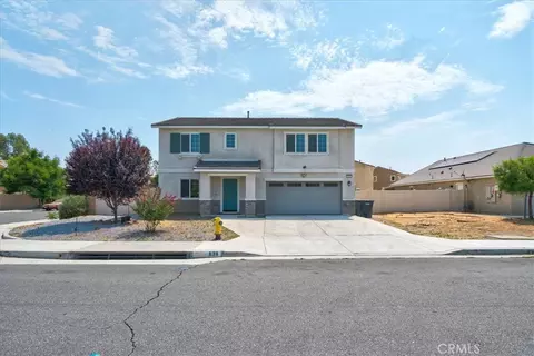 838 Avenida Del Rio, San Jacinto, CA 92582