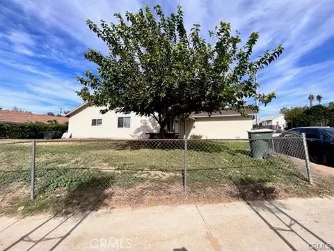 2431 12th St, Riverside, CA 92507