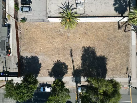 596 W 6th St, San Bernardino, CA 92410