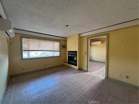 Living - 30643 Scott Rd, Menifee, CA 92584 photo 3 of 4