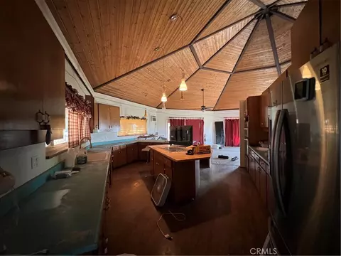 Kitchen - 30643 Scott Rd, Menifee, CA 92584 photo 1 of 1