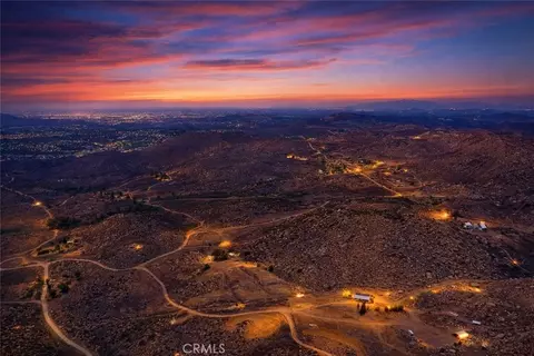 24900 El Toro Rd, Lake Elsinore, CA 92532