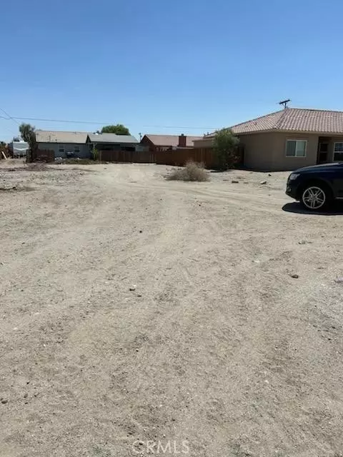 1255 Red Sea Ave, Thermal, CA 92274