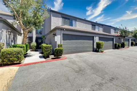 543 E Arrow #19, Azusa, CA 91702