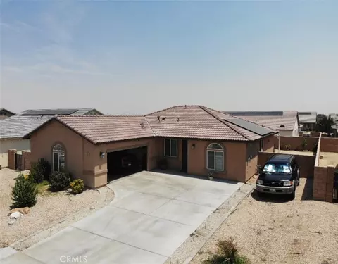 13229 Plaza Laredo Way, Victorville, CA 92395
