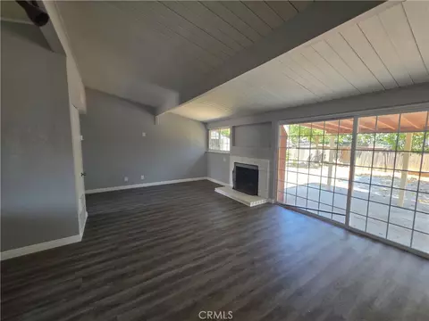 Living - 5801 Walter St, Riverside, CA 92504 photo 2 of 7