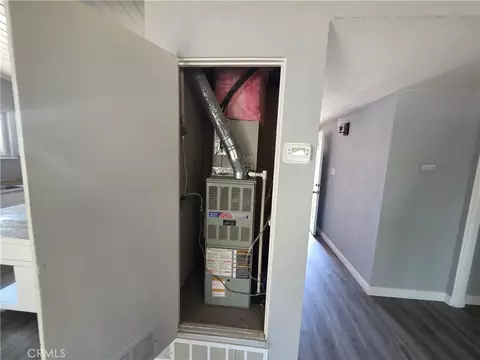 Entry Way - 5801 Walter St, Riverside, CA 92504 photo 1 of 2