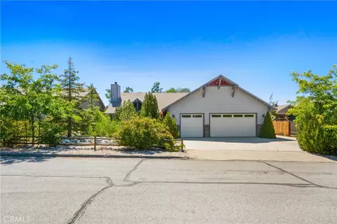 273 Pine Ln, Big Bear City, CA 92314