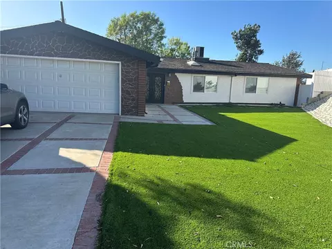 20723 Dolorosa St, Woodland Hills, CA 91367