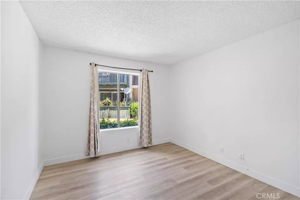 Bedroom - 23222 Orange Ave #7, Lake Forest, CA 92630 photo 3 of 3