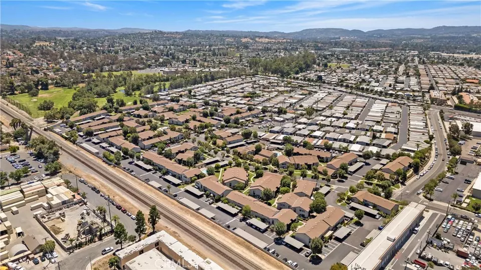 View/Area - 23222 Orange Ave #7, Lake Forest, CA 92630 photo 2 of 2