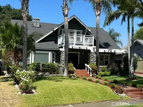 1955 N Los Robles Ave, Pasadena, CA 91104