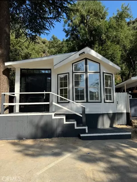 24210 East Fork Rd #19, Azusa, CA 91702