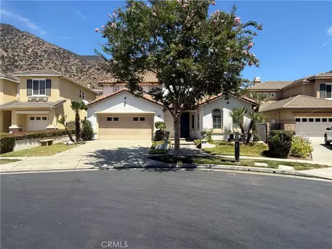 31 Whispering Willow Ct, Azusa, CA 91702
