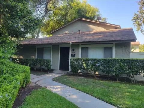 2059 E Aroma Dr, West Covina, CA 91791