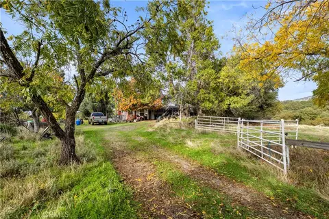 14528 Lime Kiln Rd, Grass Valley, CA 95949