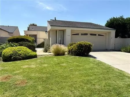 7932 Pearl St, Ventura, CA 93004