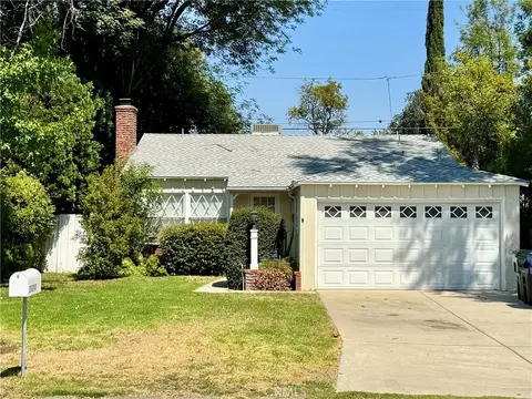23247 Leonora Dr, Woodland Hills, CA 91367
