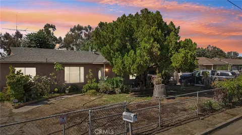 18239 Orange Way, Fontana, CA 92335