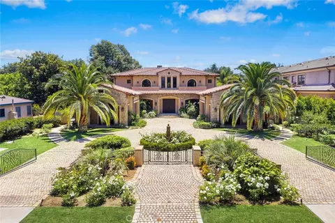 330 W Le Roy Ave, Arcadia, CA 91007