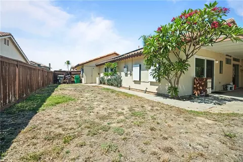 13006 August Cir, Riverside, CA 92503 photo 9