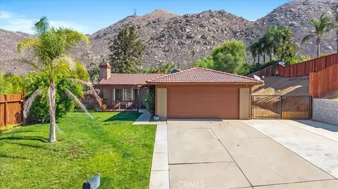 21768 Winding Rd, Moreno Valley, CA 92557