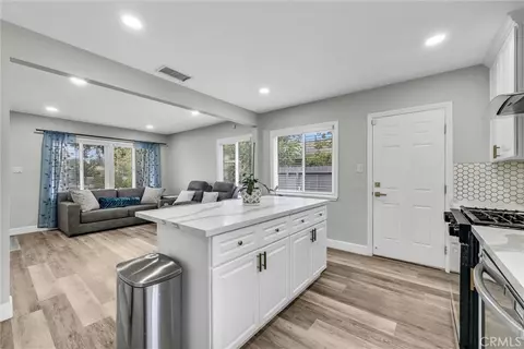 Entry Way - 3625 Ross St, Riverside, CA 92503 photo 1 of 2