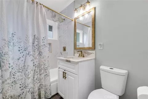Bath - 3625 Ross St, Riverside, CA 92503 photo 1 of 3