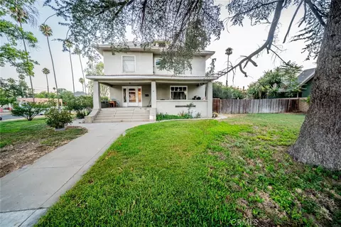3987 4th St, Riverside, CA 92501