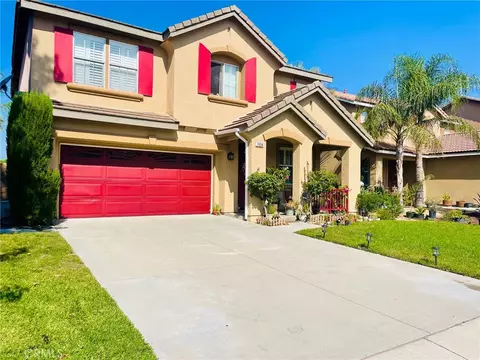 7454 Longstreet Ln, Fontana, CA 92336