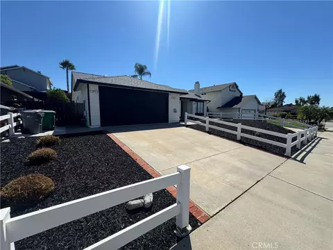 10165 W Glendon Cir, Santee, CA 92071 photo 1